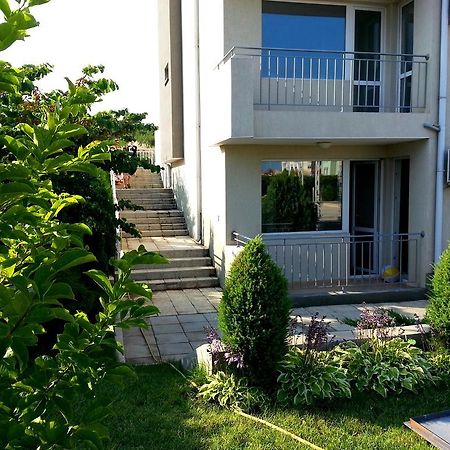 Menada Butterfly Apartment 圣弗拉斯 外观 照片