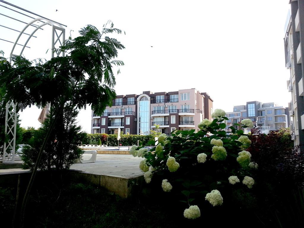 Menada Butterfly Apartment 圣弗拉斯 外观 照片